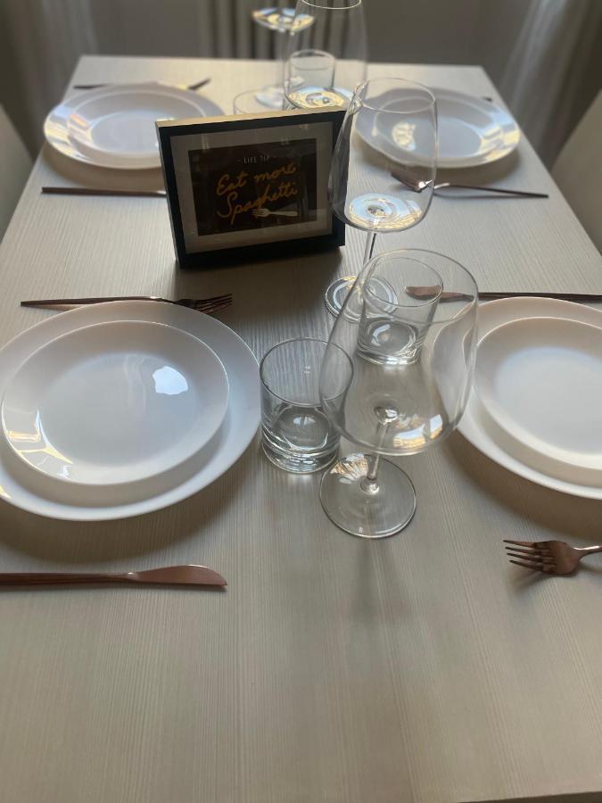Home Navigli, Comfort E Design มิลาน ภายนอก รูปภาพ